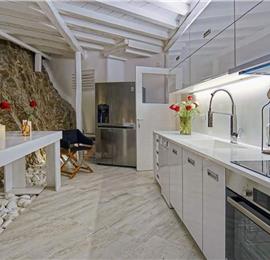 1 Bedroom Villa with Infinity Pool in Fanari on Mykonos, Sleeps 2